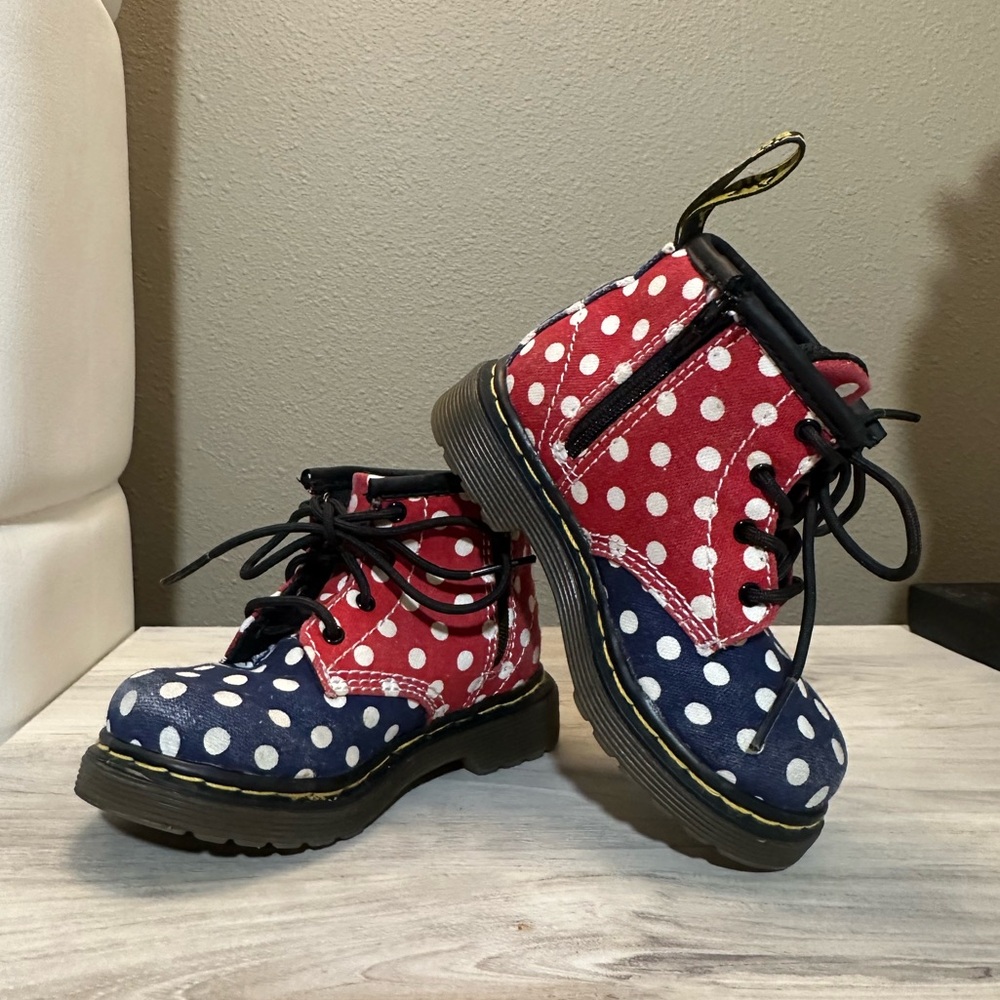 Polka Dot Boots Dr. Martens - toddler size 6
